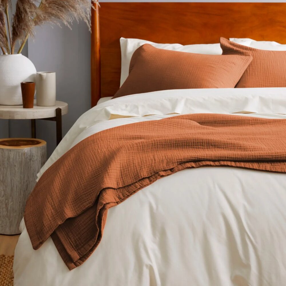 Quince Organic Airy Gauze Blanket, Full/Queen in Terracotta